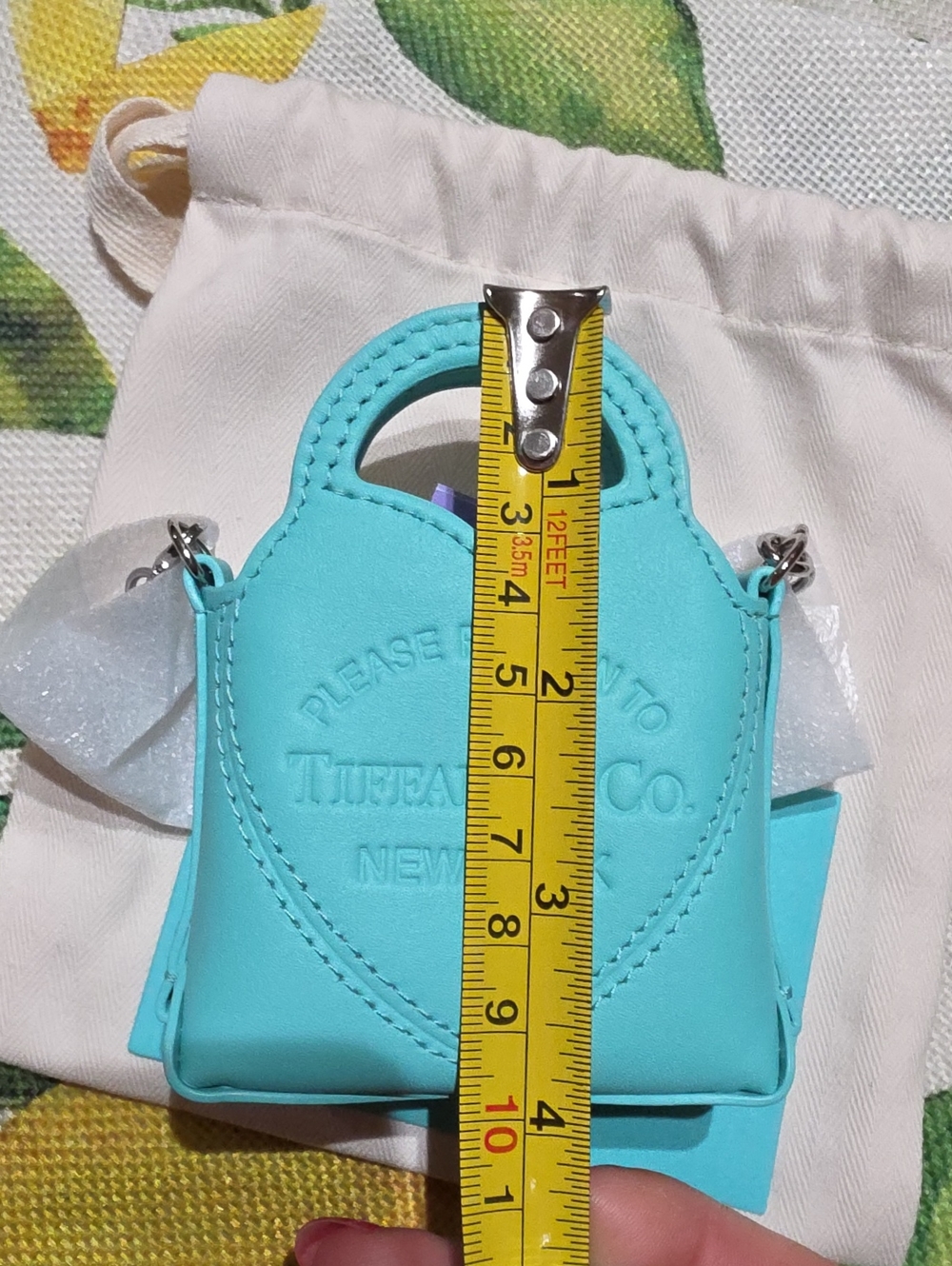 Tiffany & Co. Mini Heart Tote Charm in Tiffany Blue - Picture 8 of 8